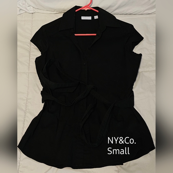 NY&Co Black Short Sleeve button down Small - Picture 1 of 1